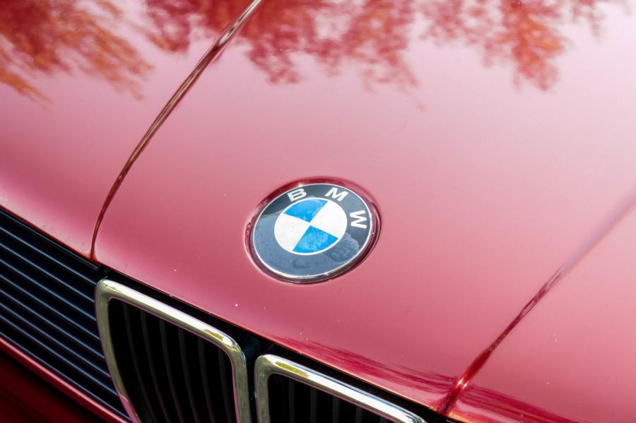 Детали экстерьера BMW 324td Touring (E30) 1991 года  (NA) (фото 14 из 94)